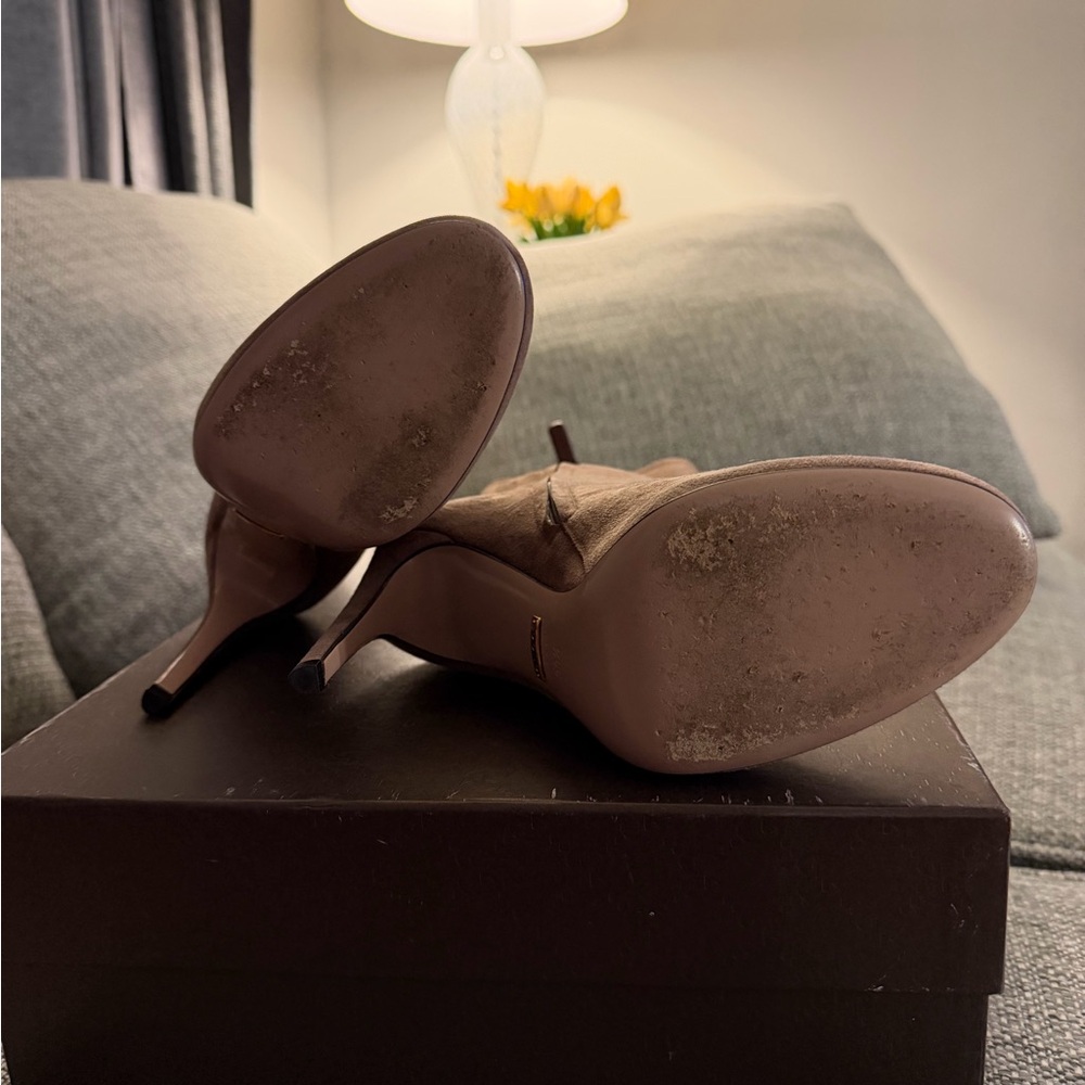Gucci Women's Taupe Suede Heeled Boots - Picture 5 of 5